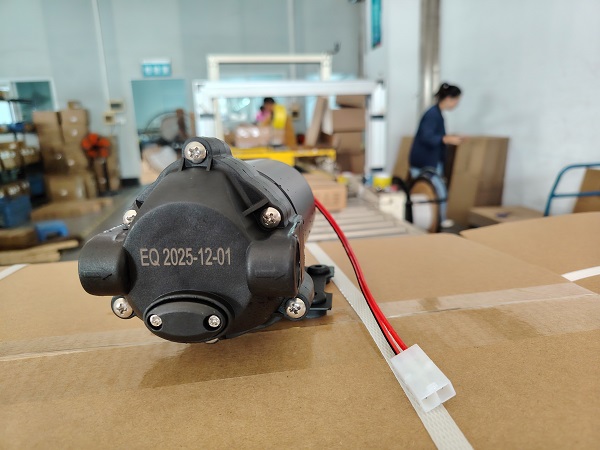 強力な吸引力と優れた排気能力を誇る浄水器用高圧水増圧ポンプ