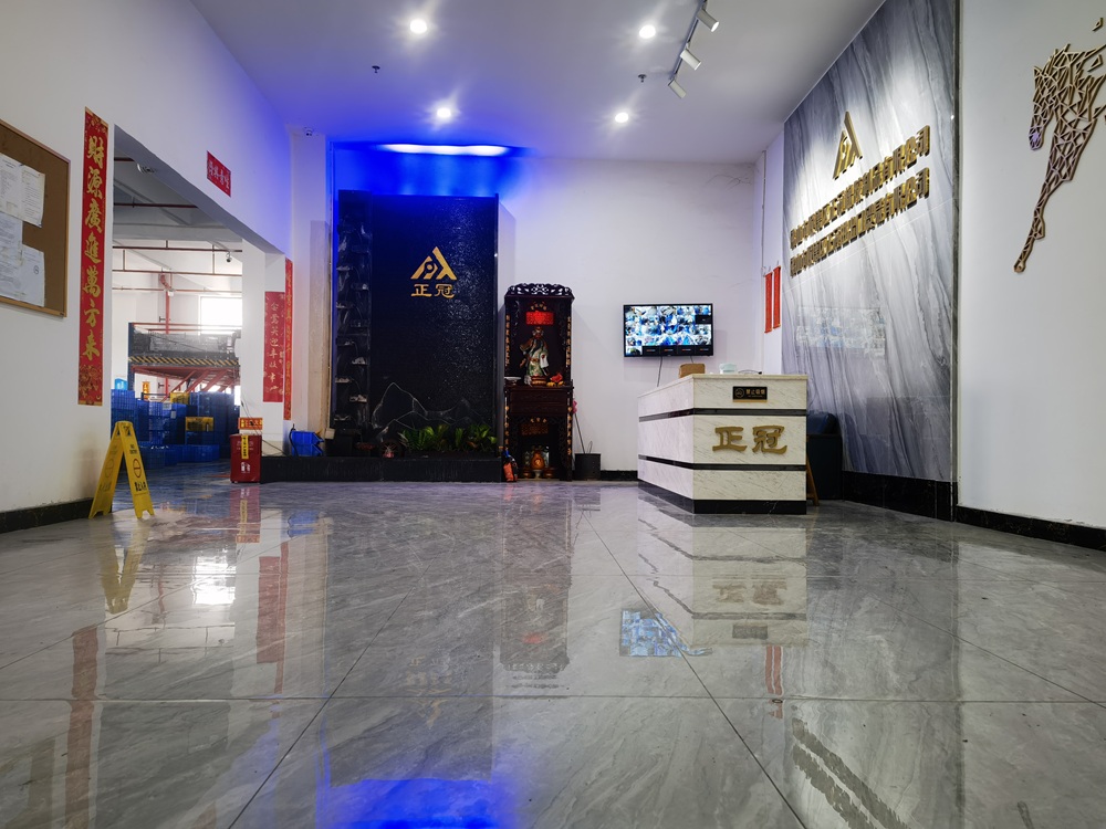 2025 年が平和に終わり、2026 年が幸運に始まりますように。